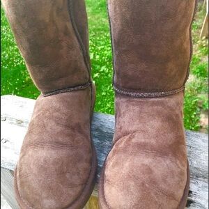 Ugg classic short boots brown for women 🎉🎉🎉